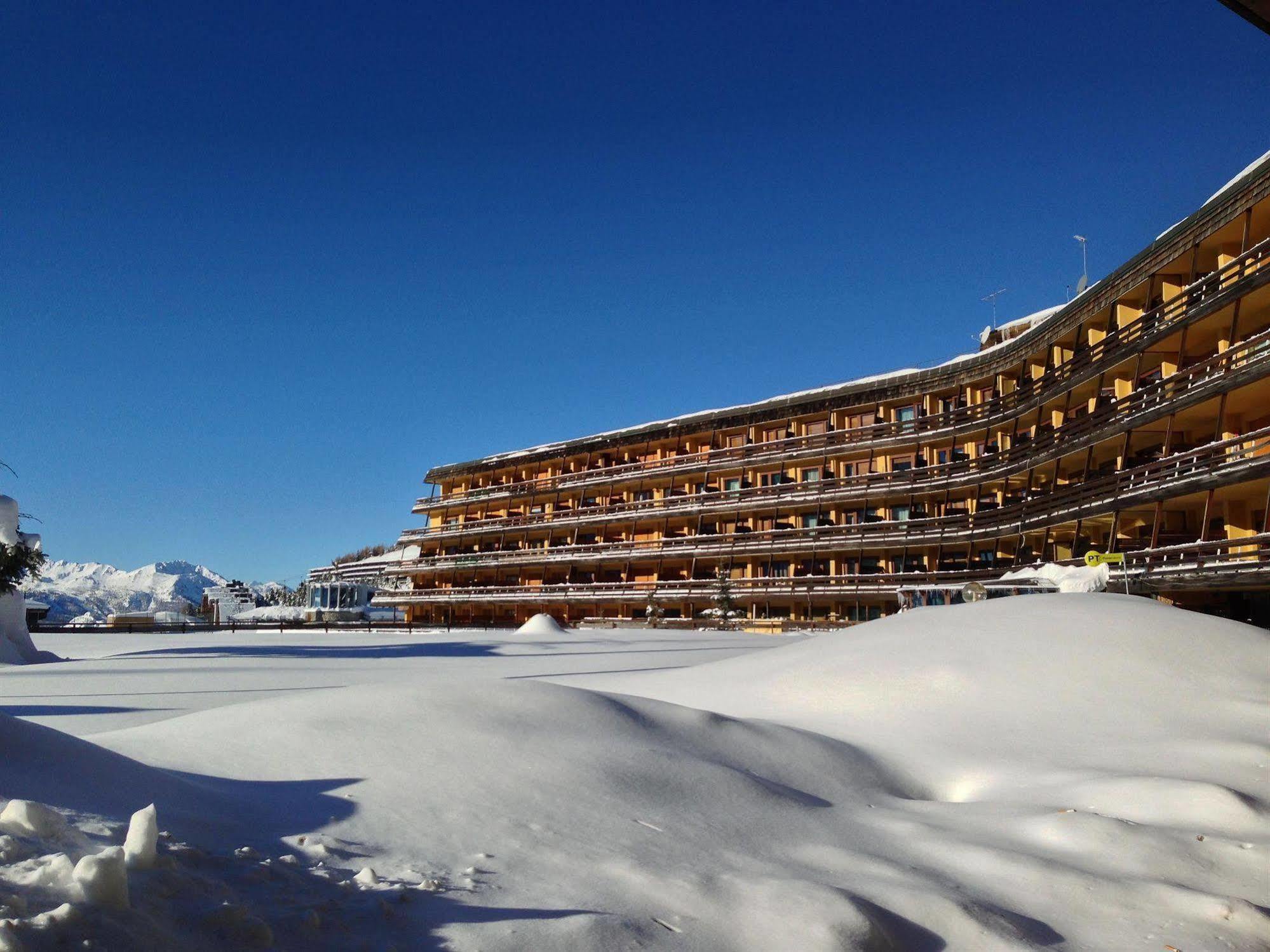 Hotel Grand 4*